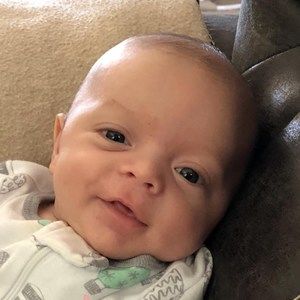 Meet your Posher, Crystal